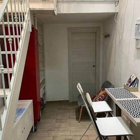 La Casina Di Lia In Via Dei Tribunali Napoli Exterior foto