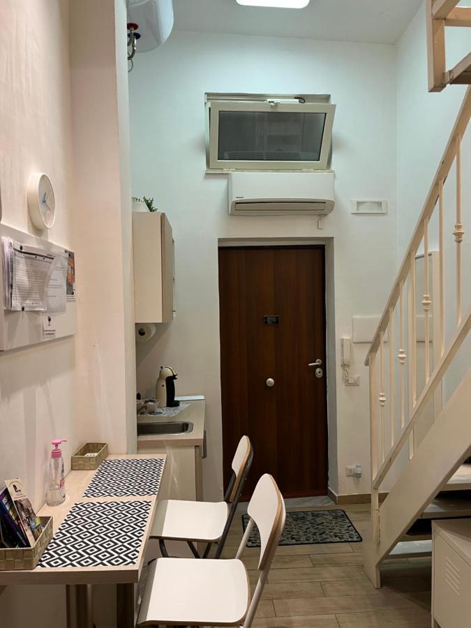 La Casina Di Lia In Via Dei Tribunali Napoli Exterior foto